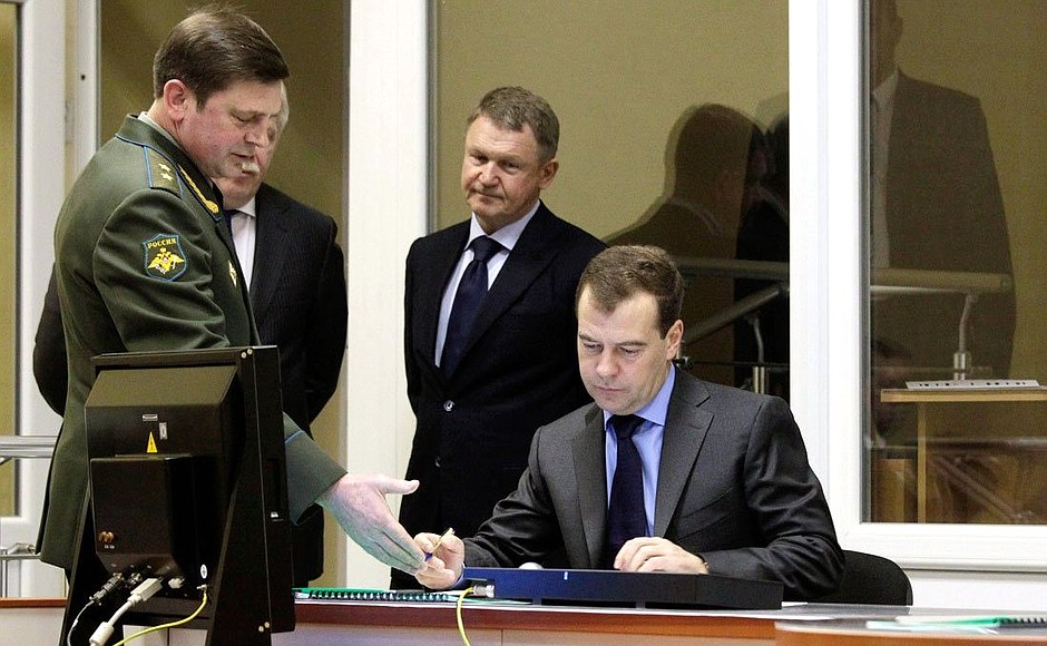 Dmitry Medvedev issued an order to assign the Voronezh-DM missile attack early warning radar station to the Russian Aerospace Forces.