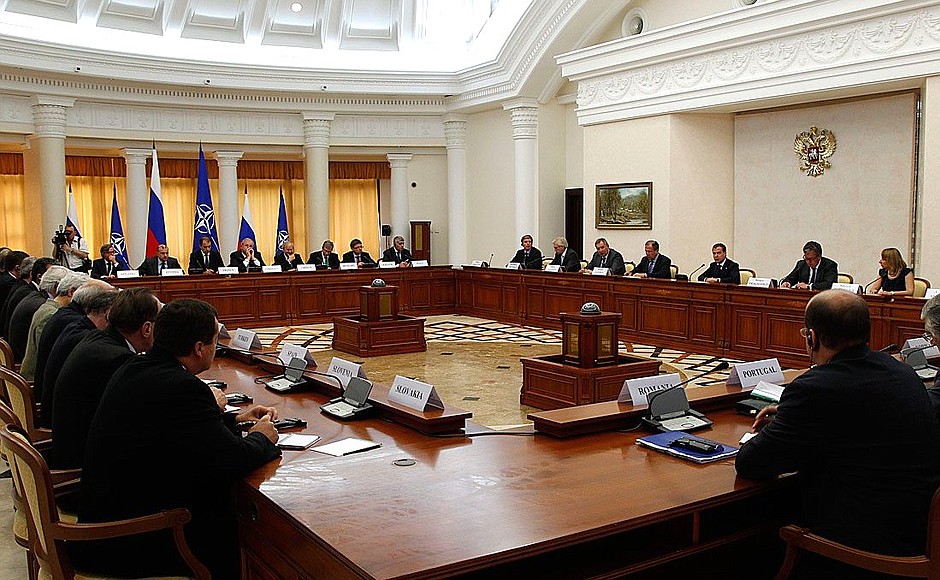 Meeting with participants in the NATO-Russia Council meeting.