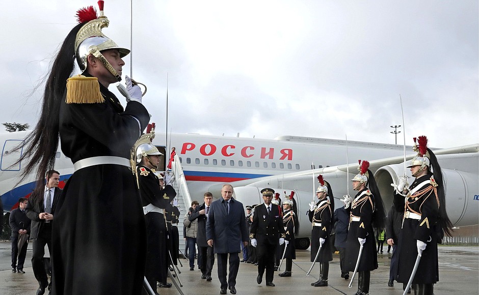 Vladimir Putin arrived in France for the Normandy format summit.