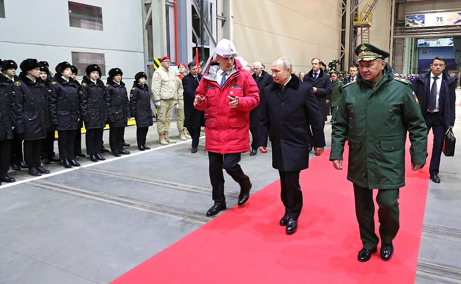 After the keel-laying ceremony for the Nikolay Zubov icebreaker class patrol ship.