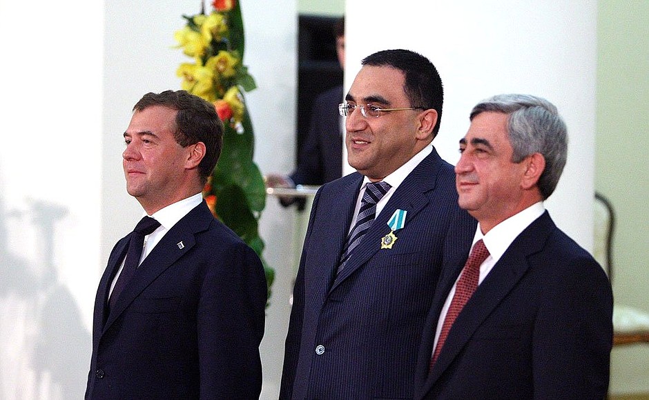 Дмитрий Медведев вручил государственные награды руководителям Российско-Армянского университета.