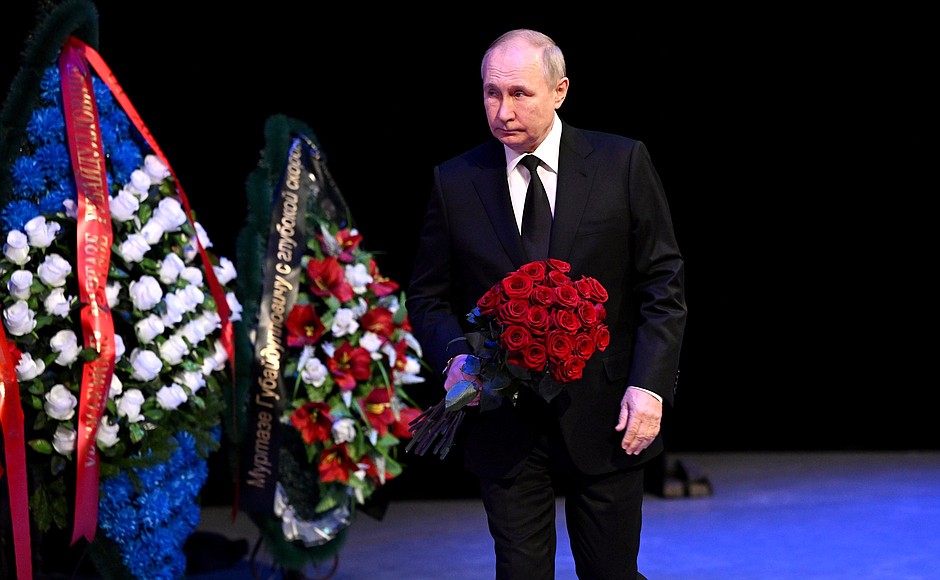 Vladimir Putin attended the public viewing ceremony for the first President of Bashkortostan Murtaza Rakhimov.