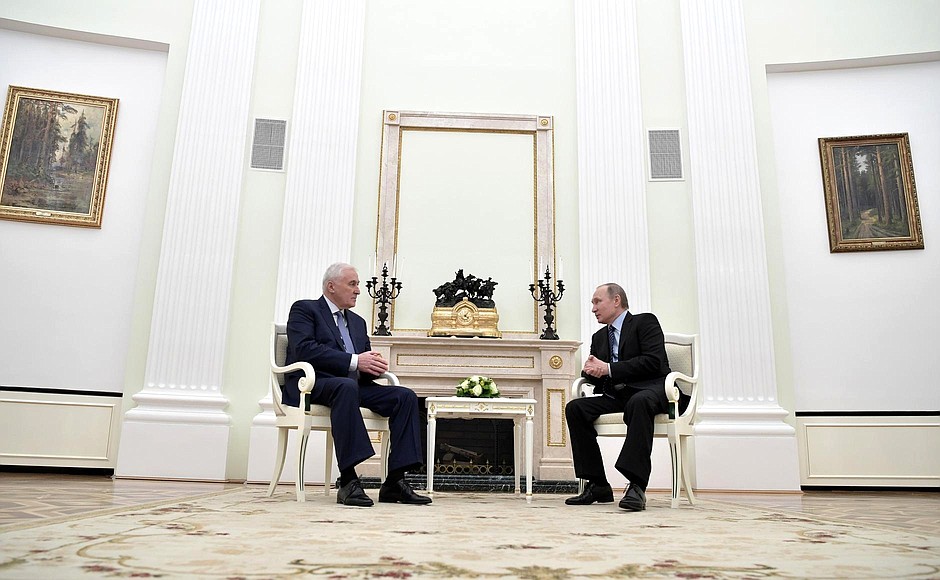 С Президентом Южной Осетии Леонидом Тибиловым.