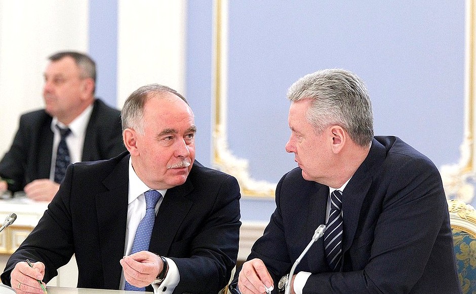 Federal Drug Control Service Director Viktor Ivanov and Moscow Mayor Sergei Sobyanin before the Security Council meeting.