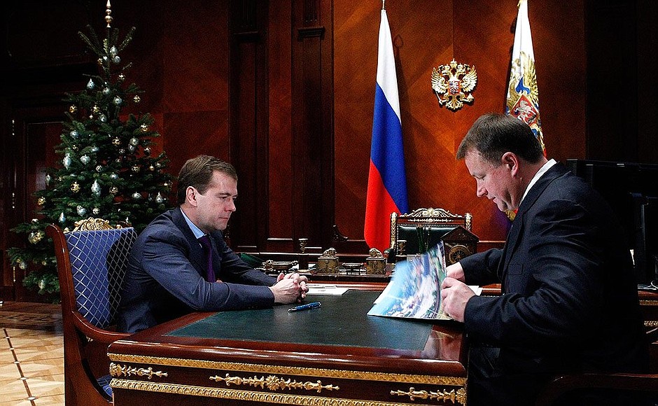 С губернатором Тульской области Вячеславом Дудкой.