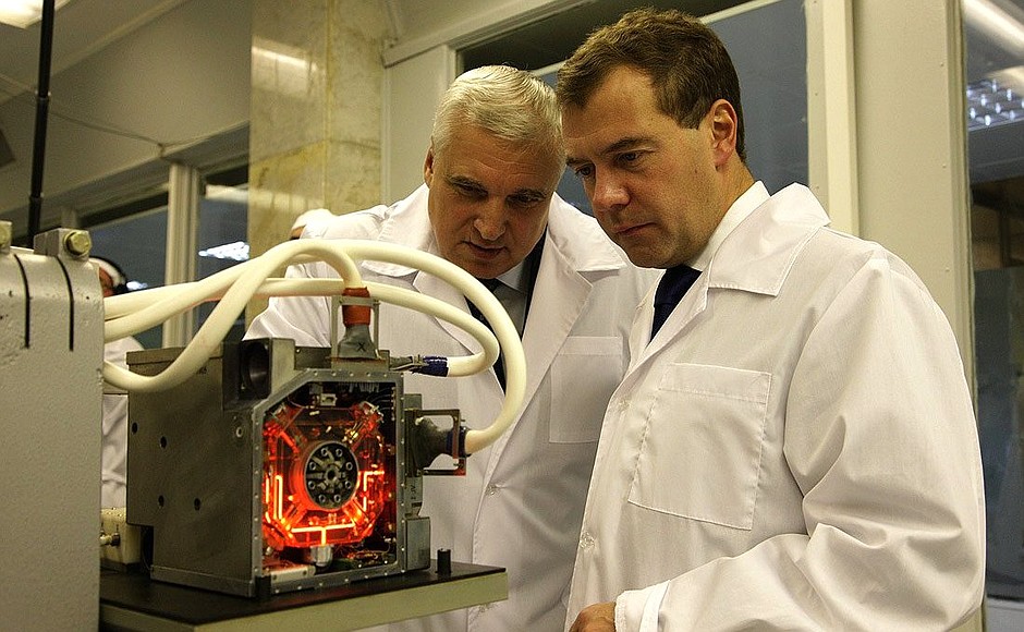 Visiting the Ramenskoye Instrument-Making Plant. With General Director Anatoly Chumakov.