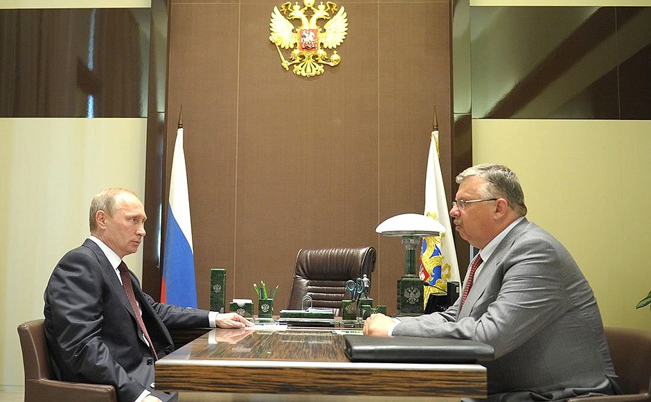 With Federal Customs Service Director Andrei Belyaninov.