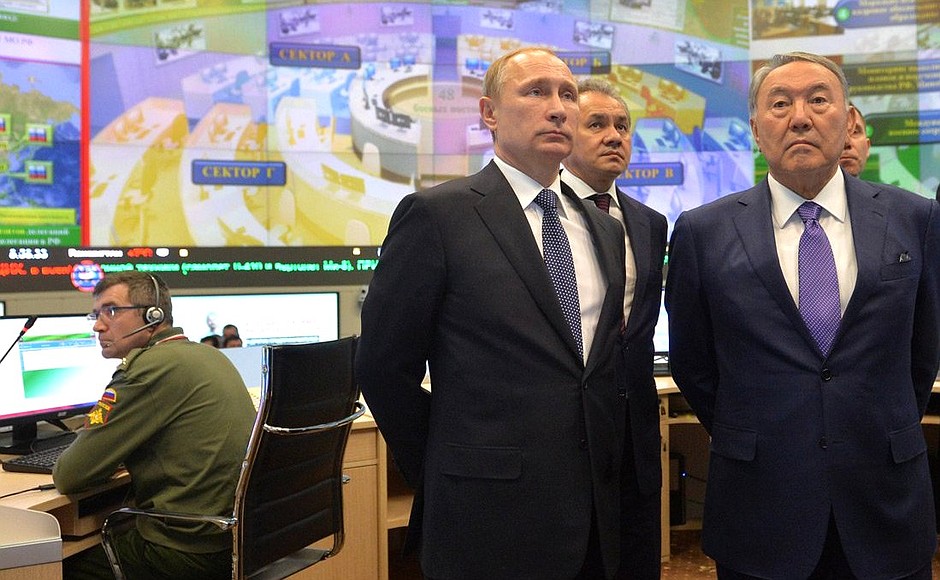 Главы государств – членов ОДКБ посетили Национальный центр управления обороной РФ.