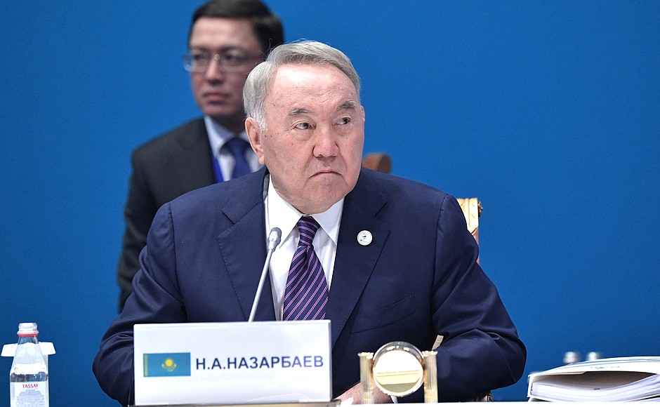 Первый Президент Республики Казахстан Нурсултан Назарбаев. На заседании Высшего Евразийского экономического совета в расширенном составе.