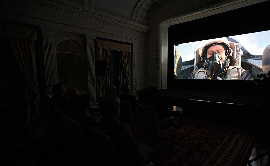 Showing of film The Space Walker.