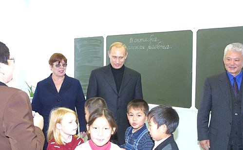 President Putin visiting School No. 1 in Lensk.