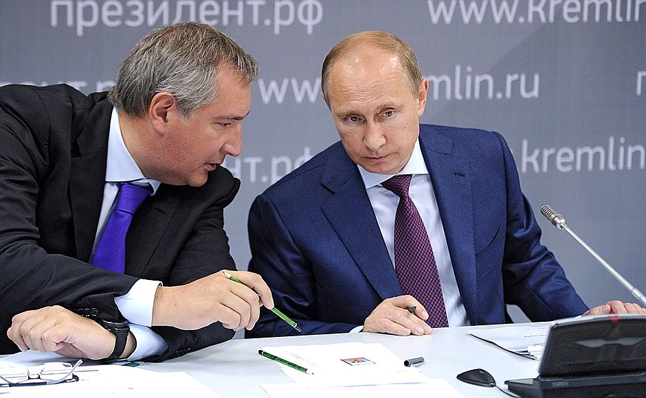 Meeting on development of helicopter manufacturing sector in Russia. With Deputy Prime Minister Dmitry Rogozin.