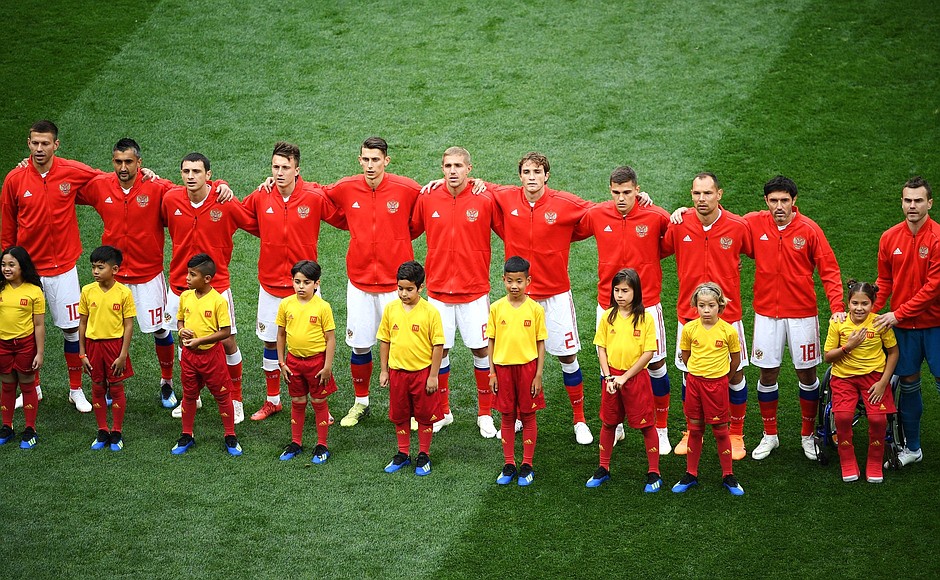 Сборная России перед стартовым матчем чемпионата мира по футболу 2018 года.