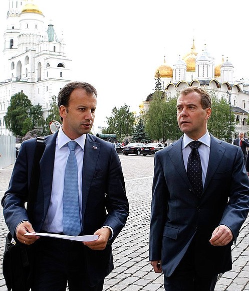 With Presidential Aide Arkady Dvorkovich after meeting with members of non-governmental environmental organisations.