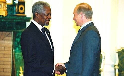 President Putin with UN Secretary-General Kofi Annan.