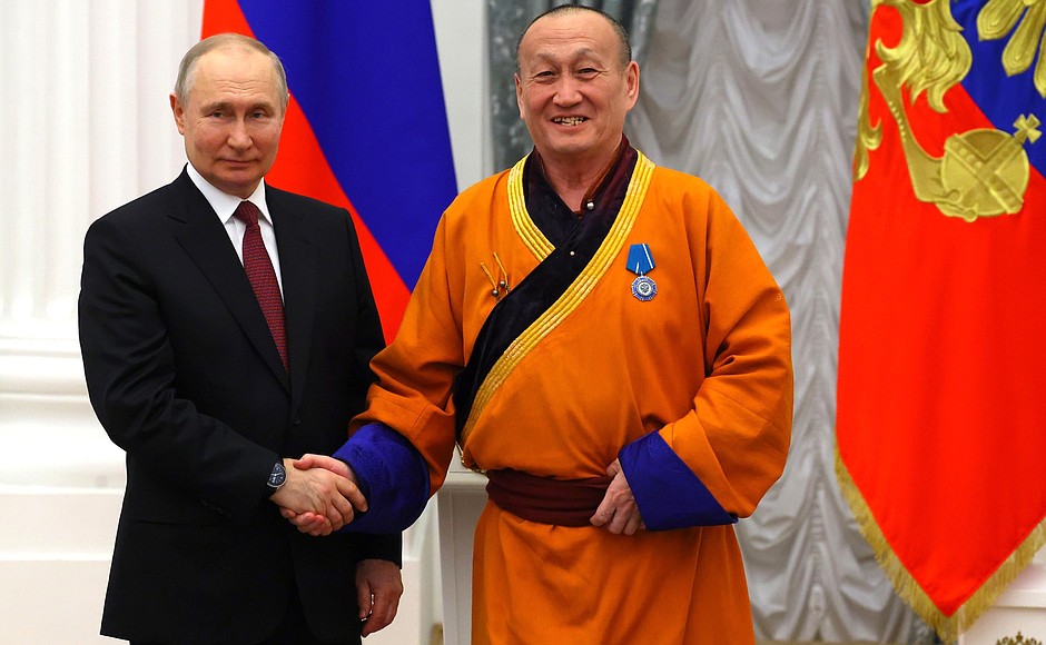 Ceremony for presenting state decorations. The Order of Honour is awarded to Pandito Khambo Lama Damba Ayusheyev, Head of the Buddhist Traditional Sangha of Russia.