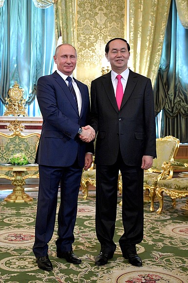С Президентом Социалистической Республики Вьетнам Чан Дай Куангом.