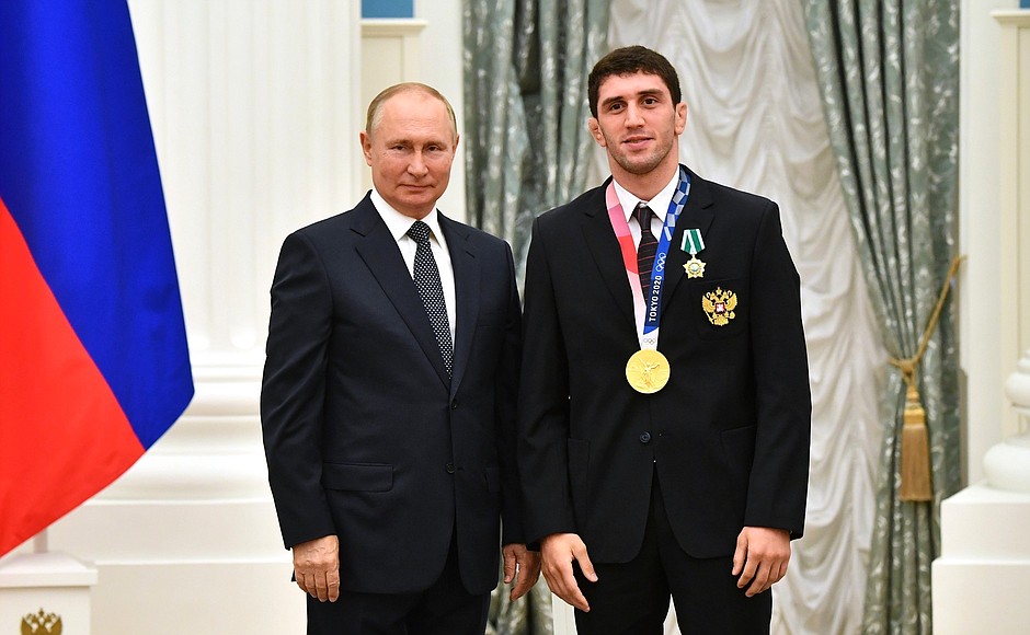 Ceremony for presenting state decorations to winners of the 2020 Summer Olympics in Tokyo. The Order of Friendship is awarded to 2020 Olympics champion in freestyle wrestling (under 74 kg) Zaurbek Sidakov.