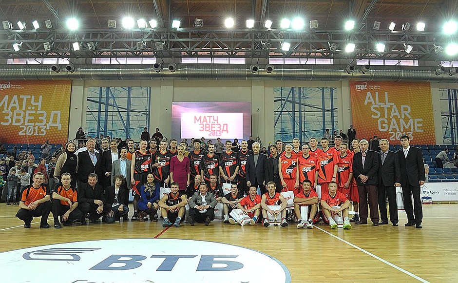 Сергей Иванов посетил Матч звёзд Международной студенческой баскетбольной лиги.