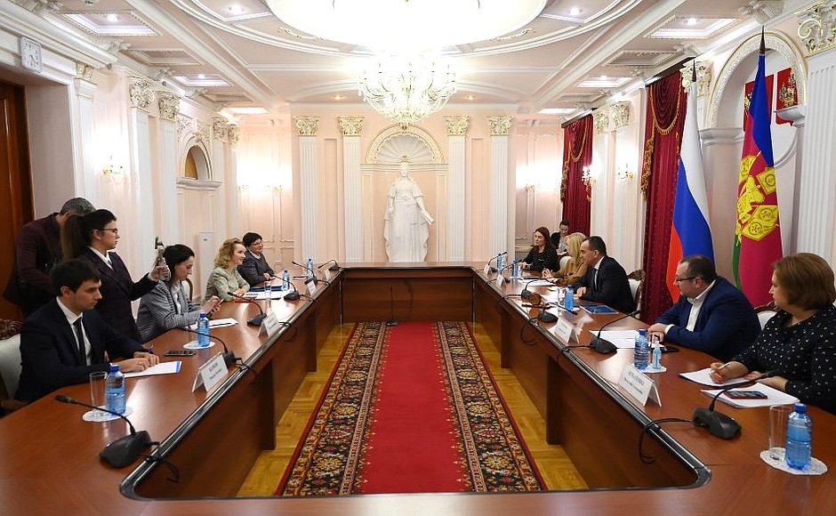 Встреча Марии Львовой-Беловой с губернатором Краснодарского края Вениамином Кондратьевым.