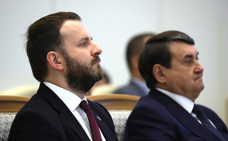 Presidential aides Maxim Oreshkin (left) and Igor Levitin at Russia-UAE talks.