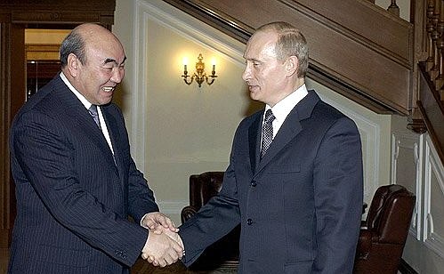 Встреча с Президентом Киргизии Аскаром Акаевым.