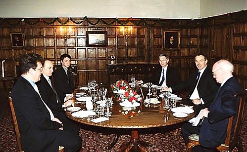 President Putin with British Prime Minister Tony Blair.
