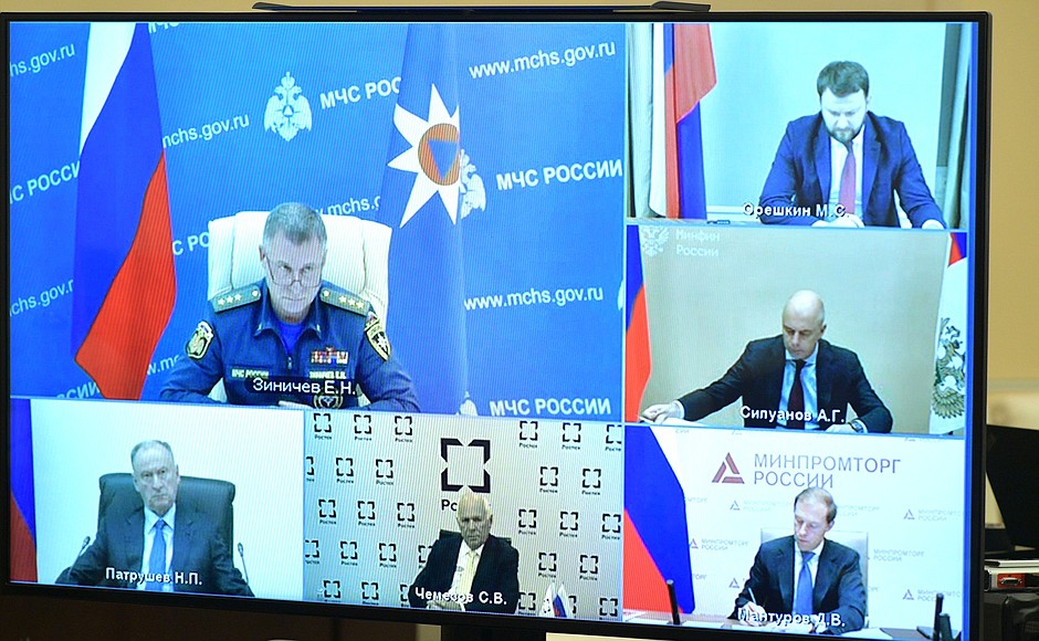 Vladimir Putin held a meeting on matters concerning the Emergencies Ministry (via videoconference).