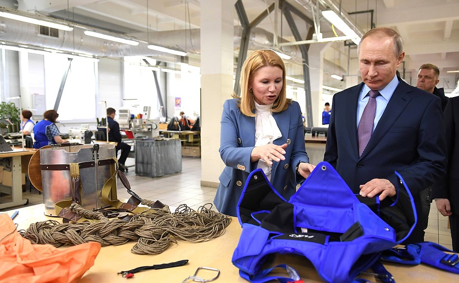 During a visit to Polyot Ivanovo Parachute Plant. With Director General Yulia Portnova.