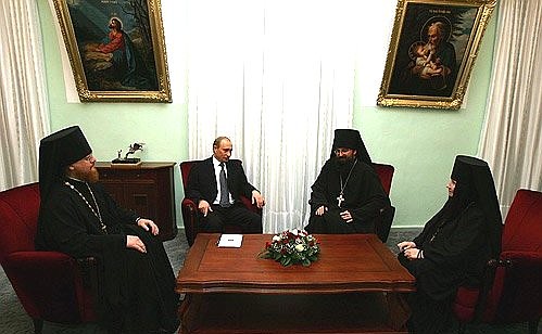 Во время посещения Русской духовной миссии.