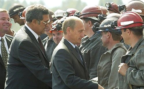 President Putin with miners of the Kuznetsk Coal Basin (Kuzbass).