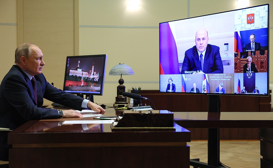 Meeting on economic issues (via videoconference).