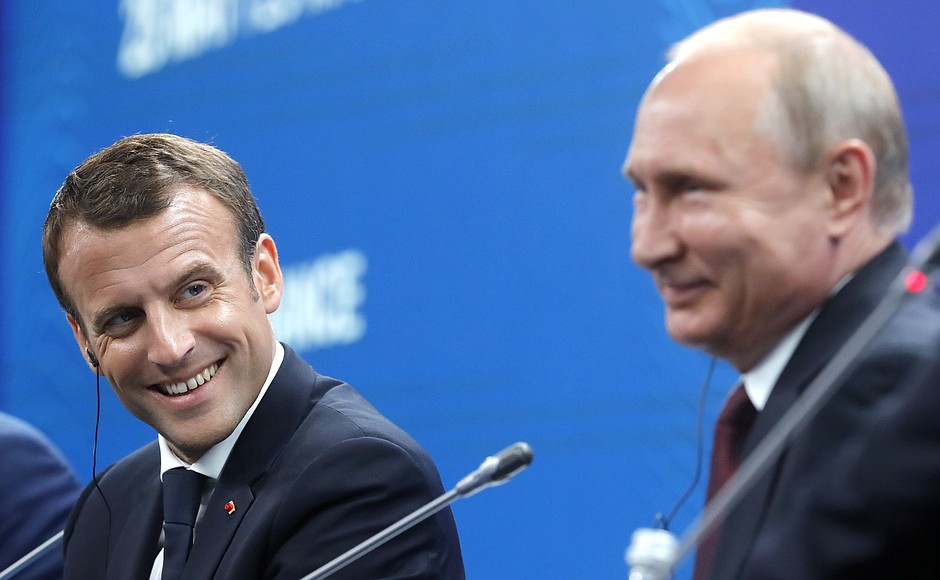 Vladimir Putin and President of France Emmanuel Macron took part in the Russia-France Business Dialogue panel discussion.