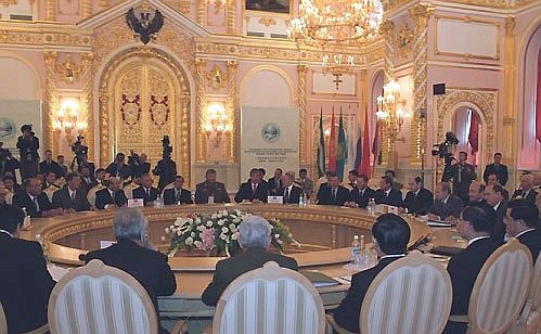 The Priority Task Of The Shanghai Cooperation Organisation Is To Oppose Terrorism And Extremism, Announced President Vladimir Putin At A Meeting Of Sco Country Leaders