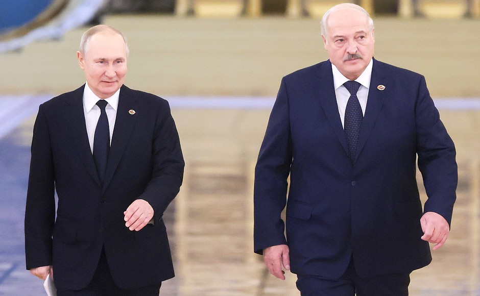 With President of Belarus Alexander Lukashenko before the meeting of the Supreme State Council of the Union State.