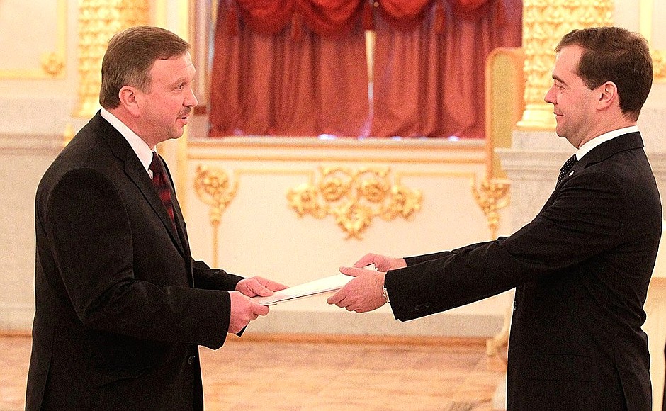 Presentation by foreign ambassadors of their letters of credence. Dmitry Medvedev receives a letter of credence from Ambassador of the Republic of Belarus Andrei Kobyakov.