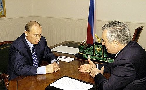 Рабочая встреча с президентом Ингушетии Муратом Зязиковым.