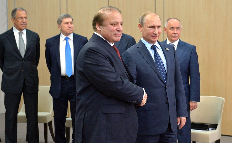 With Prime Minister of Pakistan Nawaz Sharif.