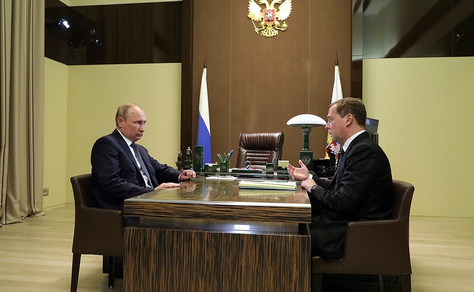 На встрече с Председателем Правительства Дмитрием Медведевым.