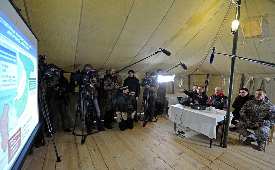 Встреча с учёными-орнитологами во время пребывания на Ямале.