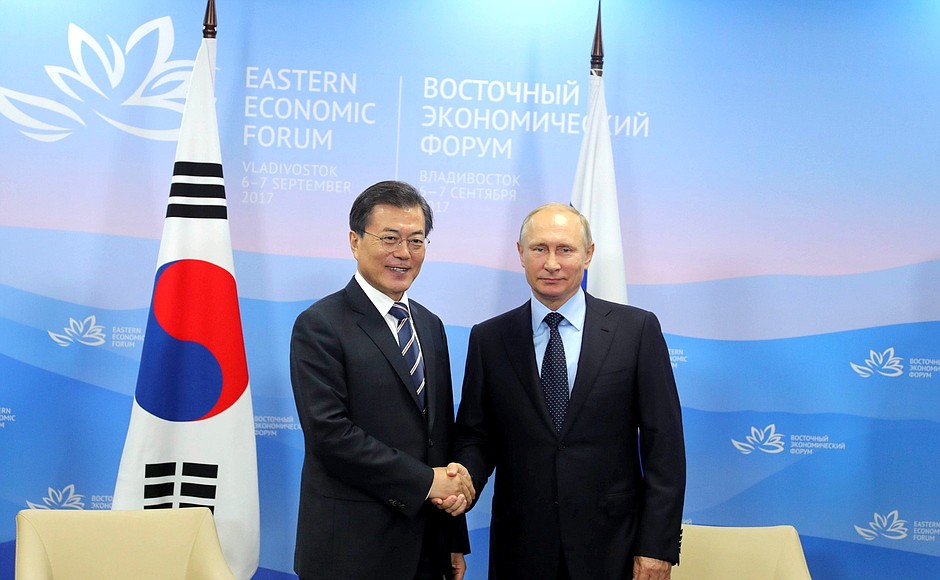 С Президентом Республики Корея Мун Чже Ином.