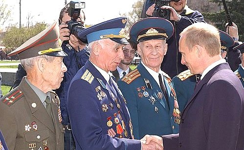President Putin with Great Patriotic War veterans.