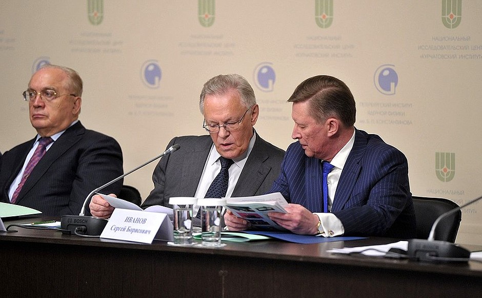 Meeting of the Council for Science and Education. From left to right: Vice President of the Russian Academy of Sciences and Lomonosov Moscow State University Rector Viktor Sadovnichy, President of the Russian Academy of Sciences Yury Osipov, Chief of Staff of the Presidential Executive Office Sergei Ivanov.