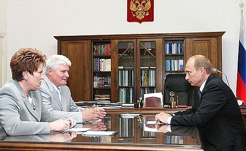 President Putin meeting with Vladimir Yegorov, Governor of the Kaliningrad Region, and Valentina Matviyenko, Presidential Envoy to the Northwestern Federal District.