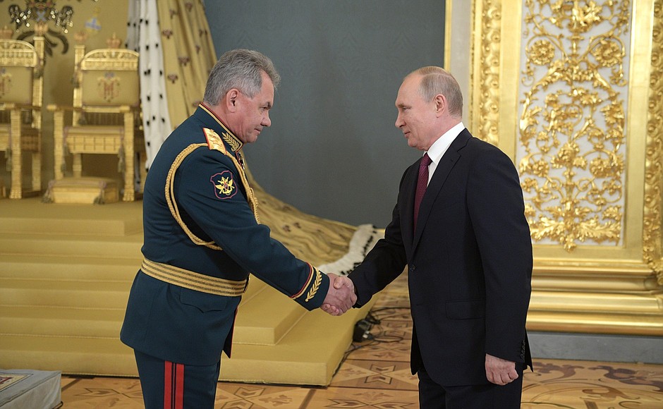 Reception to honour graduates of higher military educational institutions. With Defence Minister Sergei Shoigu.