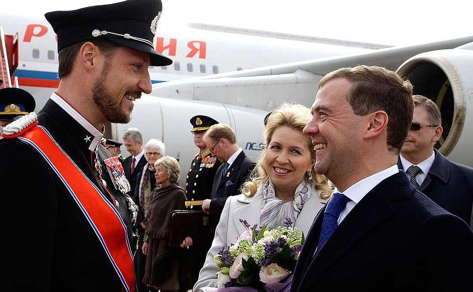 Arrival in Norway. With Crown Prince of Norway Haakon Magnus.