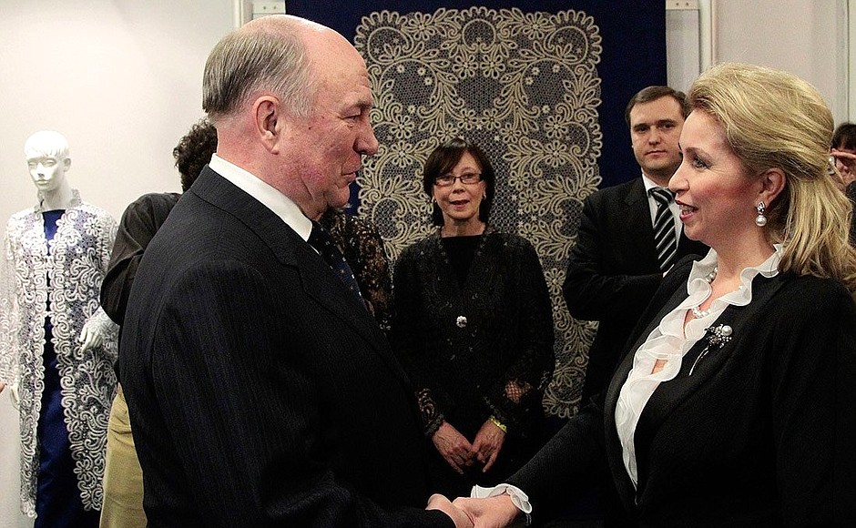 At Vologda Lace Fairy Tale exhibition. With Vologda Governor Vyacheslav Pozgalev.