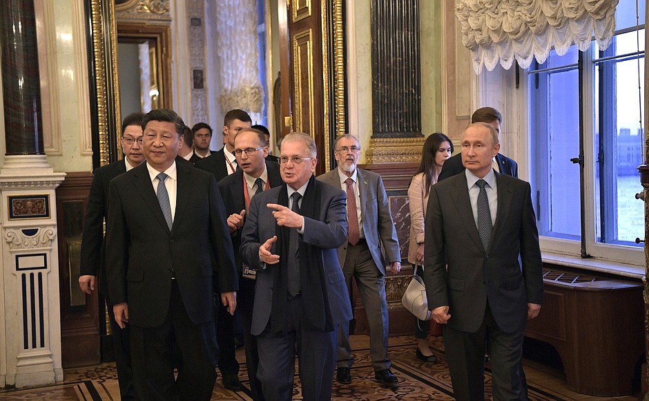 With President of the People’s Republic of China Xi Jinping during a visit to the State Hermitage Museum. The director of the Hermitage, which is one of the world’s largest art museums, Mikhail Piotrovsky, is in the centre.