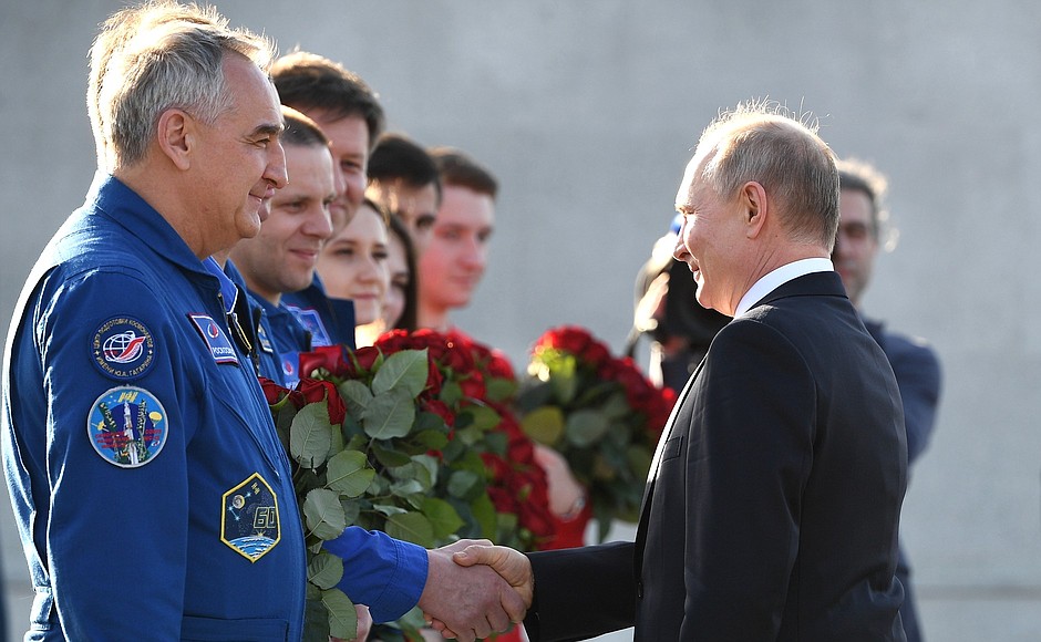 В ходе посещения Парка покорителей космоса имени Юрия Гагарина.