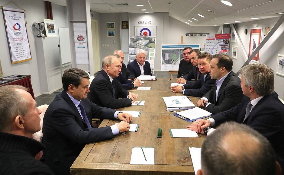 Встреча с президентом Федерации кёрлинга России Дмитрием Свищёвым.